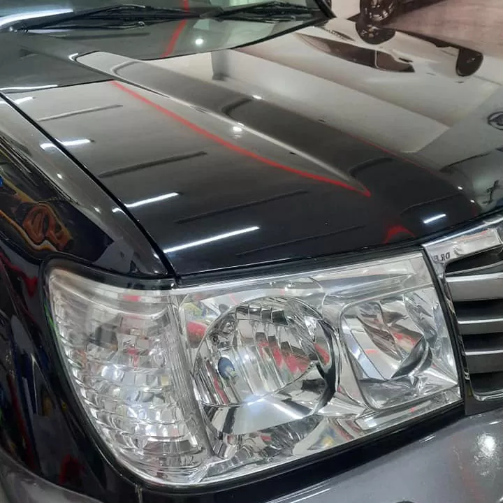 Toyota Land Cruiser lights